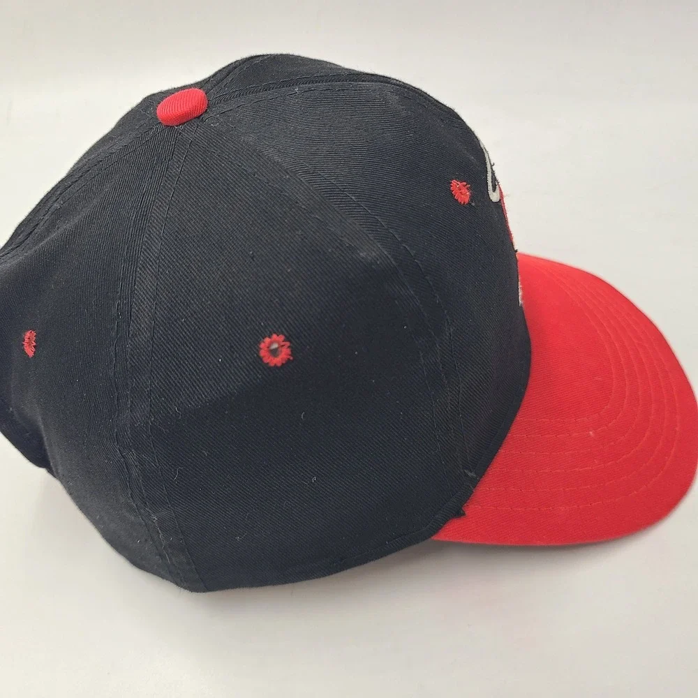 Vintage Youth Miami Heat Hat Snapback UII Black Red NBA Basketball 90s Logo Boys